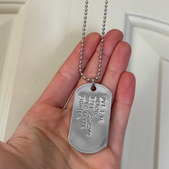 Top Gun Costume - Picture 5 of 5